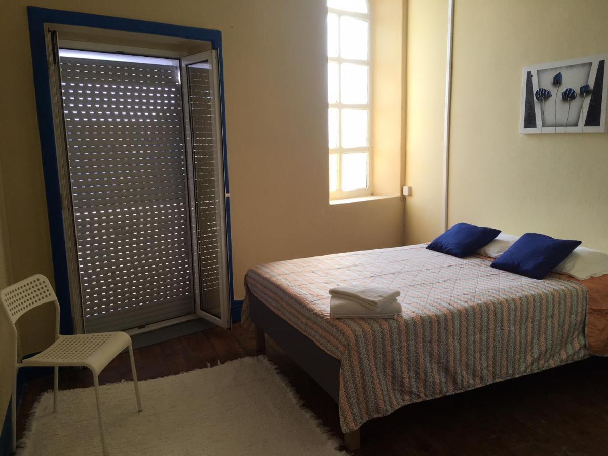 Aveiro Train Guesthouse מראה חיצוני תמונה